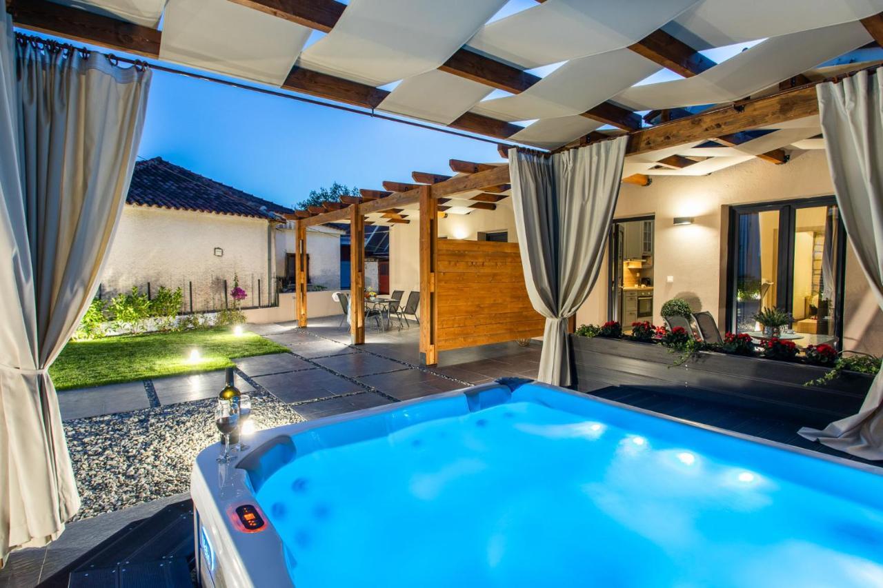 Meteora Boutique Villa A Kalampaka Exteriör bild